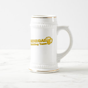 Caneca De Cerveja Equipe de Bebendo do Senegal