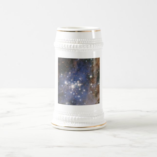 Caneca De Cerveja Estrelas de Diamante no Espaço Hubble na Nebulosa  (Centro)