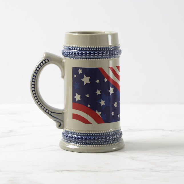 Caneca De Cerveja Estrelas e Listras Estão Acenando (Esquerda)