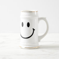 Caneca de cerveja feliz da cerveja da cara