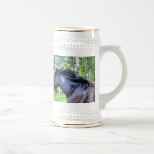 Caneca De Cerveja Foto de Cavalo Percheron Preto em Execução