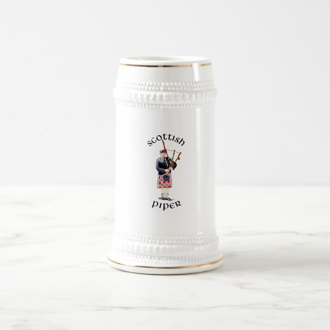 Caneca De Cerveja Gaitista de Gaita de Foles com Kilt Vermelho (Centro)