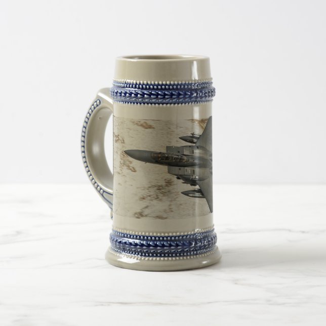 Caneca De Cerveja McDonnell Douglas F-15 Eagle (Frente Esquerda)