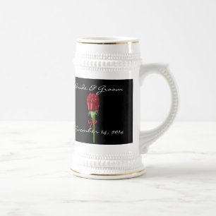 Caneca De Cerveja Noiva e Noivo de Rosas Vermelhas Data do Casamento