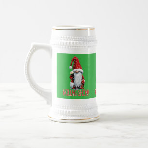 Caneca De Cerveja Nollaig Shona Gnomo Segurando Um Copo De Cerveja