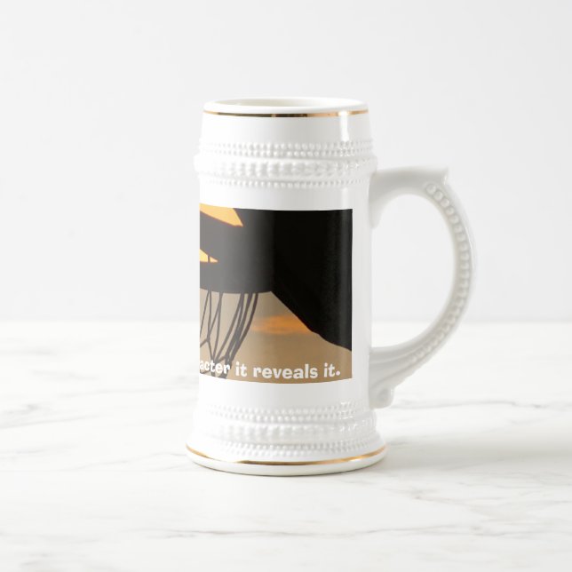 Caneca De Cerveja O basquetebol não constrói o characte… (Direita)