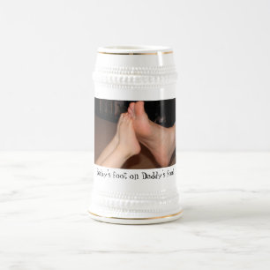 Caneca De Cerveja O pé do bebê no pé do pai