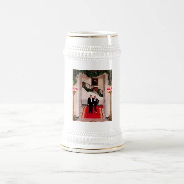 Caneca De Cerveja Passos de Natal O Presidente Donald Trump & Melani (Centro)