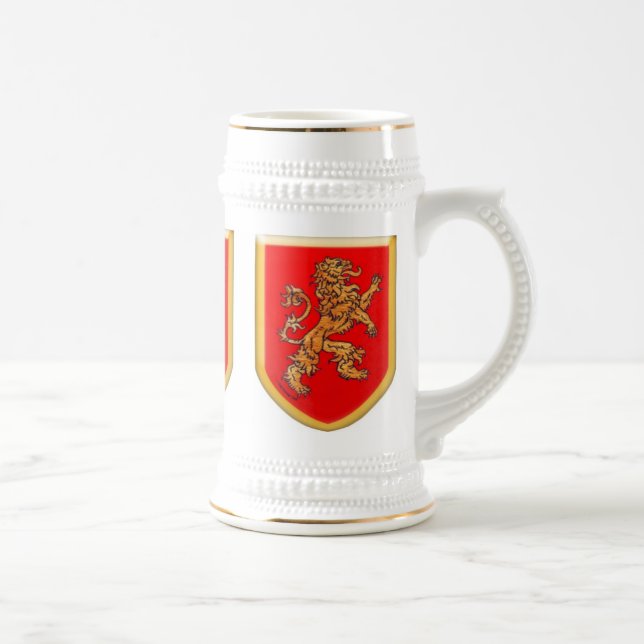 Caneca De Cerveja Protetor medieval de três leões (Direita)