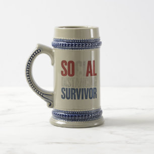 Caneca De Cerveja Sobrevivente de Distância Social