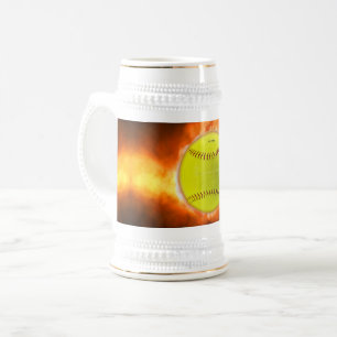 Caneca De Cerveja Softball artístico do SlipperyJoe sobre presentes