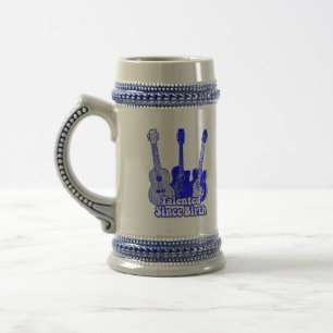 Caneca De Cerveja Talentoso desde o nascimento. Guitarras azuis vint