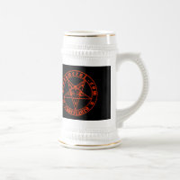 Caneca de cerveja vermelha da cerveja de Baphomet