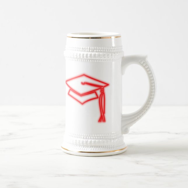 Caneca de cerveja Vermelho Neon Formando Boné (Direita)