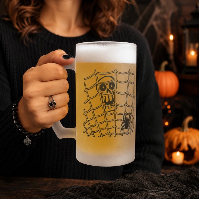 Caneca De Cerveja Vidro Jateado Aranha na Teia com Caveira (Spider in Web with Skull Frosted Glass Beer Mug)