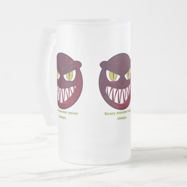 Caneca De Cerveja Vidro Jateado Assustador nunca dorme. (Frente Esquerda)