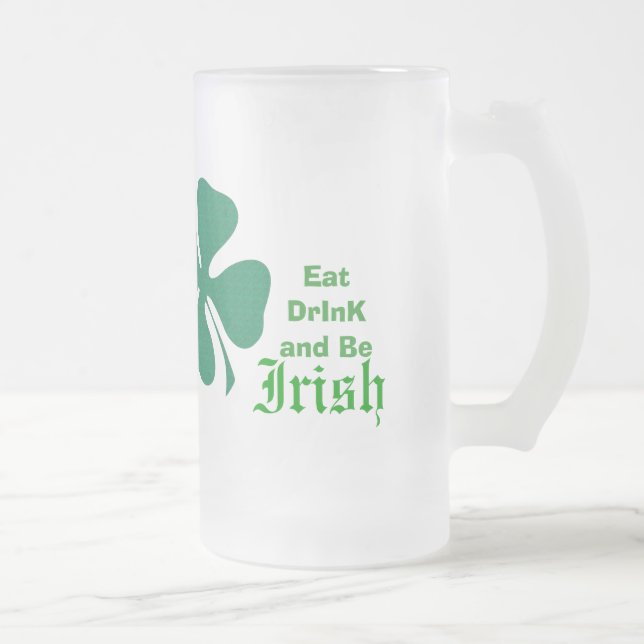 Caneca De Cerveja Vidro Jateado Bebendo irlandês (Direita)