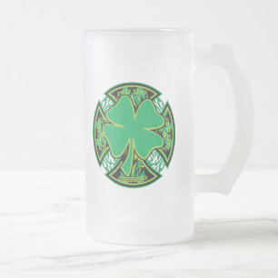 Caneca De Cerveja Vidro Jateado Cruz irlandesa do trevo