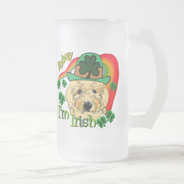 Caneca De Cerveja Vidro Jateado Dia de São Patrício Goldendoodle (Direita)