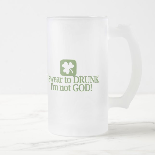 Caneca De Cerveja Vidro Jateado Eu juro ao bebado que eu não sou deus (Direita)