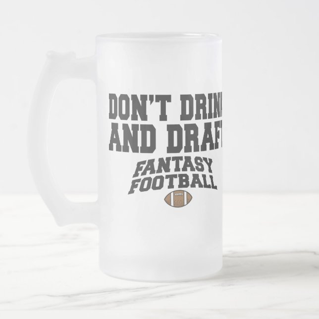 Caneca De Cerveja Vidro Jateado Futebol Fantástico - Não Beba e Rasgue (Esquerda)