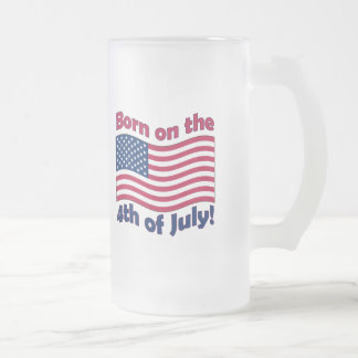 Caneca De Cerveja Vidro Jateado Nascer no 4o da caneca do vidro de fosco de julho