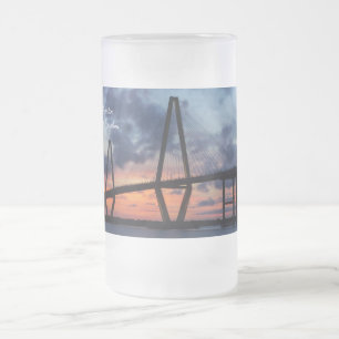 Caneca De Cerveja Vidro Jateado Ouro À Noite Em Arthur Ravenel