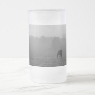 Caneca De Cerveja Vidro Jateado Palheta De Vidro De Fosco Em Escala De Cinza