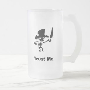 Caneca De Cerveja Vidro Jateado Pirate Trust Me