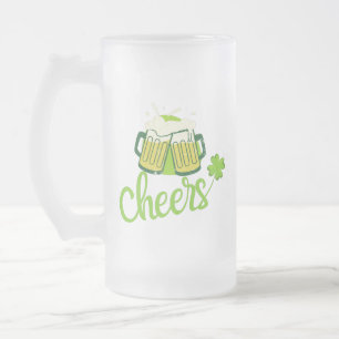 Caneca De Cerveja Vidro Jateado Saúde com Shamrock - Ruas. Patrick Day