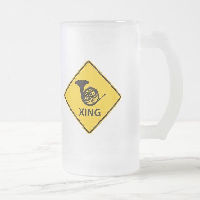 Caneca De Cerveja Vidro Jateado Sinal da estrada do cruzamento da trompa francesa (Direita)