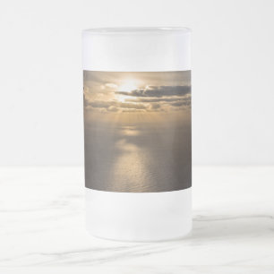 Caneca De Cerveja Vidro Jateado Sol acima do oceano Atlântico