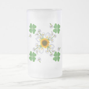 Caneca De Cerveja Vidro Jateado Trevo de sorte com girassol e Calla açucena clove