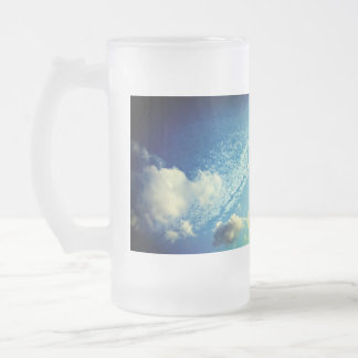 Caneca De Cerveja Vidro Jateado Uma aspersão nas nuvens