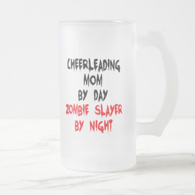 Caneca De Cerveja Vidro Jateado Zombie Slayer Cheerhead Mãe (Direita)