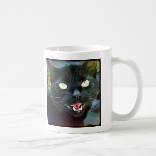 Caneca de exigência dos haicais do gato preto (Direita)