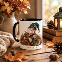 Caneca de gnomo da floresta de outono com folhas e