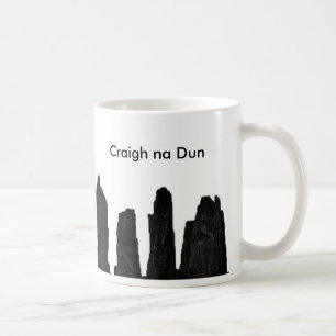 Caneca de Hugger da pedra do Dun do na de Craigh