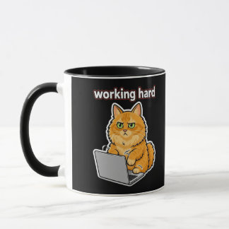 Caneca de meme de gato ruivo engraçado trabalhando