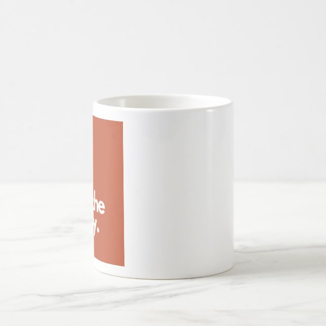 Caneca de Millenneagram 7w6 do *NEW* (Centro)
