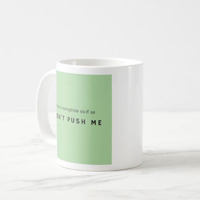 Caneca de Millenneagram 9w8 do *NEW* (Frente Esquerda)