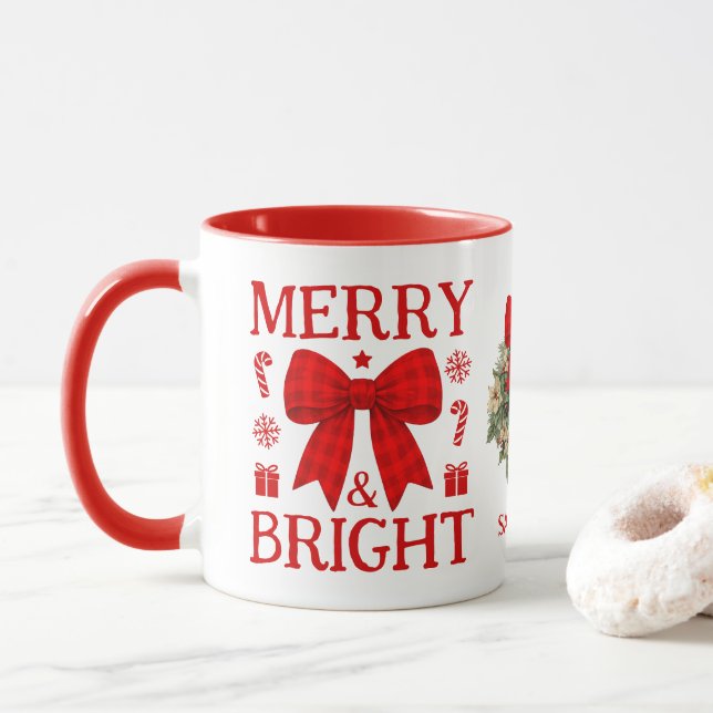 Caneca de Natal de Café com Laço de Xadrez Vermelh (Com Donut)