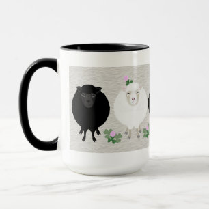 Caneca de Ovelha Preta e Branca
