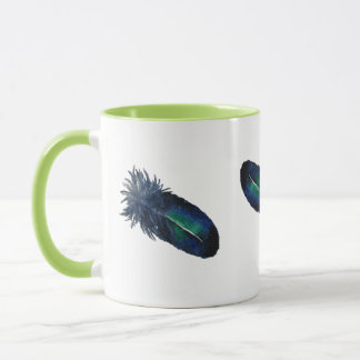 Caneca de Pena de Pavão 