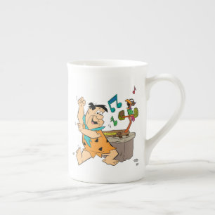 Caneca De Porcelana A dança do Flintstone dos Flintstones   Fred