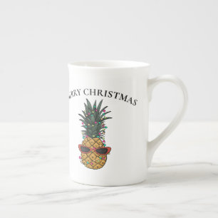 Caneca De Porcelana Abacaxi de Natal engraçado com luzes de cordas