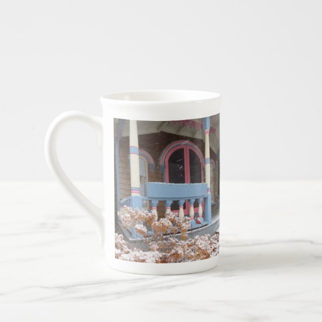 Caneca De Porcelana Algodão Vitoriano em Neve - Vinha de Martha (Esquerda)