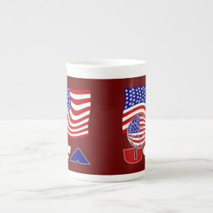 Caneca De Porcelana Bandeira Americana Bola de Futebol EUA Fundo Verme