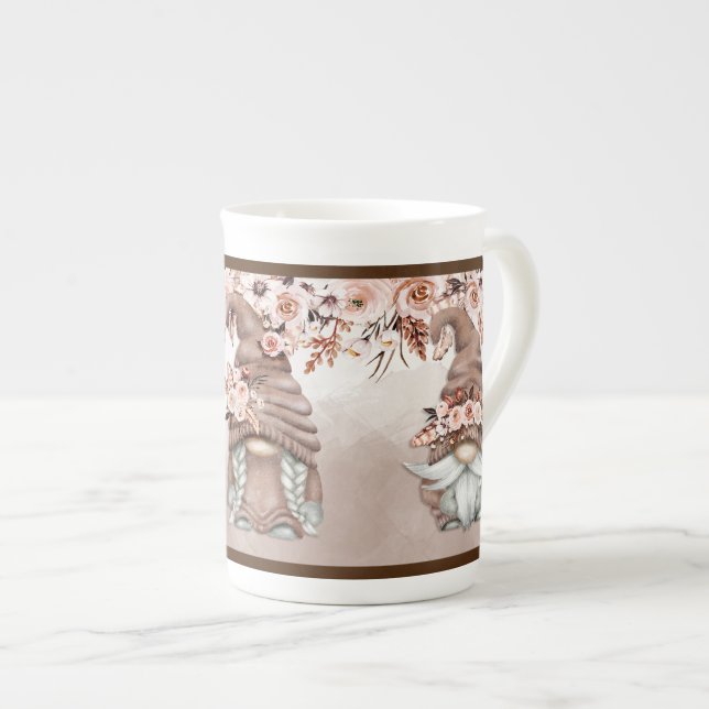 Caneca de Porcelana Boho Gnomes (Frente Esquerda)