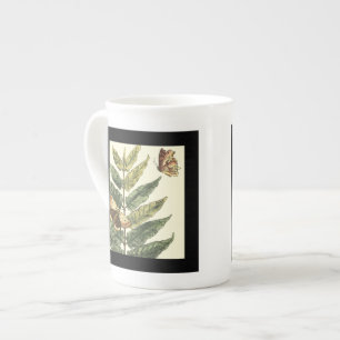 Caneca De Porcelana Borboletas e folhas com quadro preto